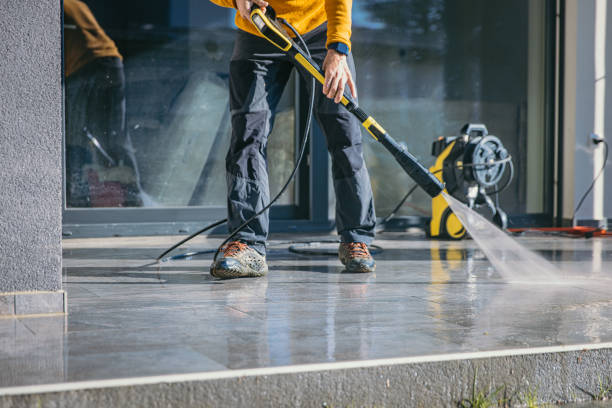 Best Pool Deck Cleaning in Grand Rapids, MN